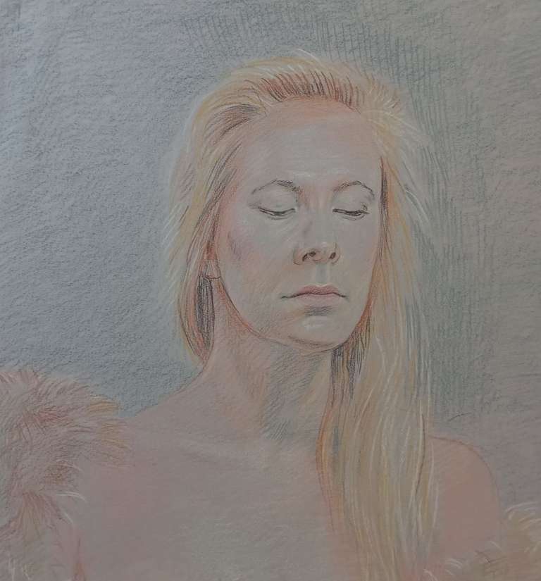 Lana - pencil on tinted paper - 35 x 35 cm